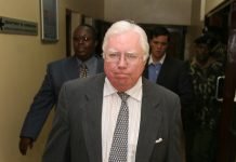 Roger Stone Associate Jerome Corsi In Plea Negotiations With Mueller: Report mueller